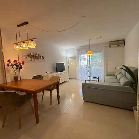 アパート Residential Apartmento En デニア